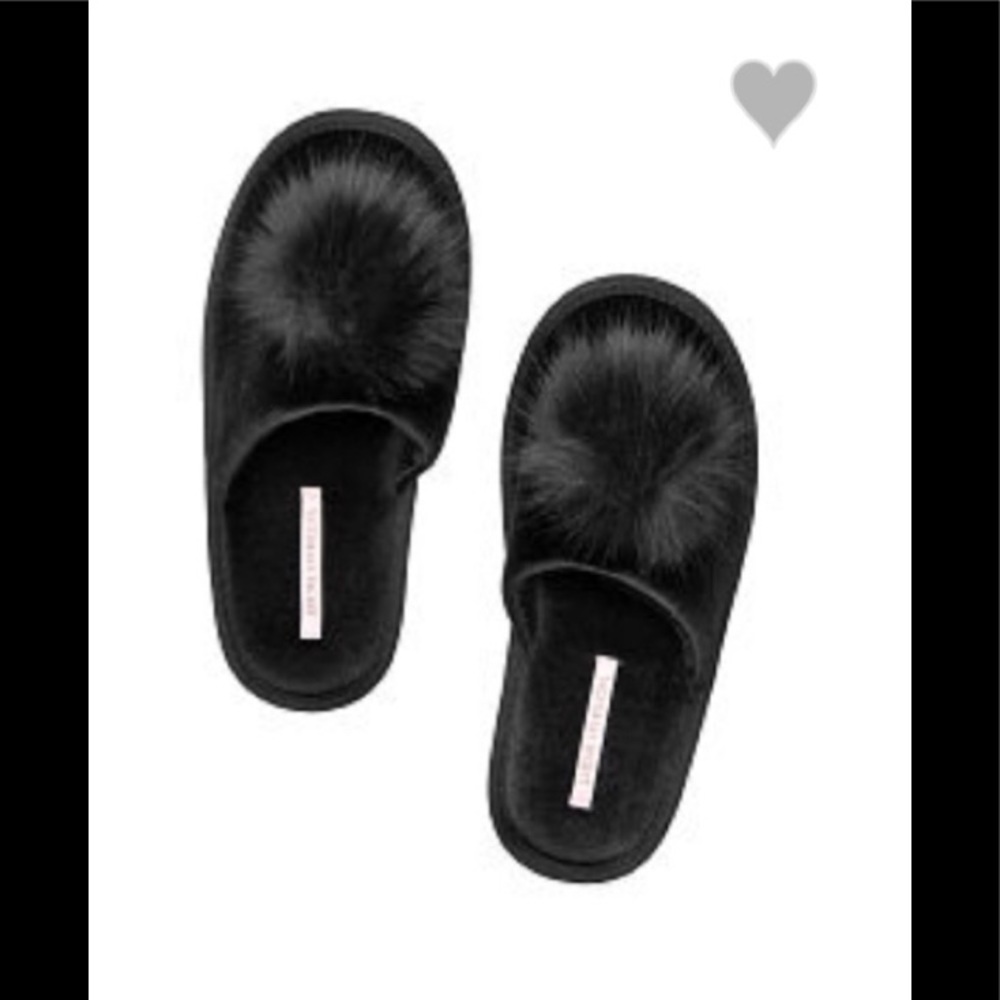 NWT VS Slippers Black
